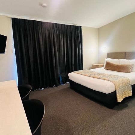 Marineland Motel Нейпир Экстерьер фото